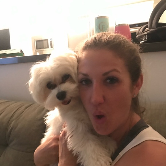 Meet your Posher, Rayann - Picture 1 of 1